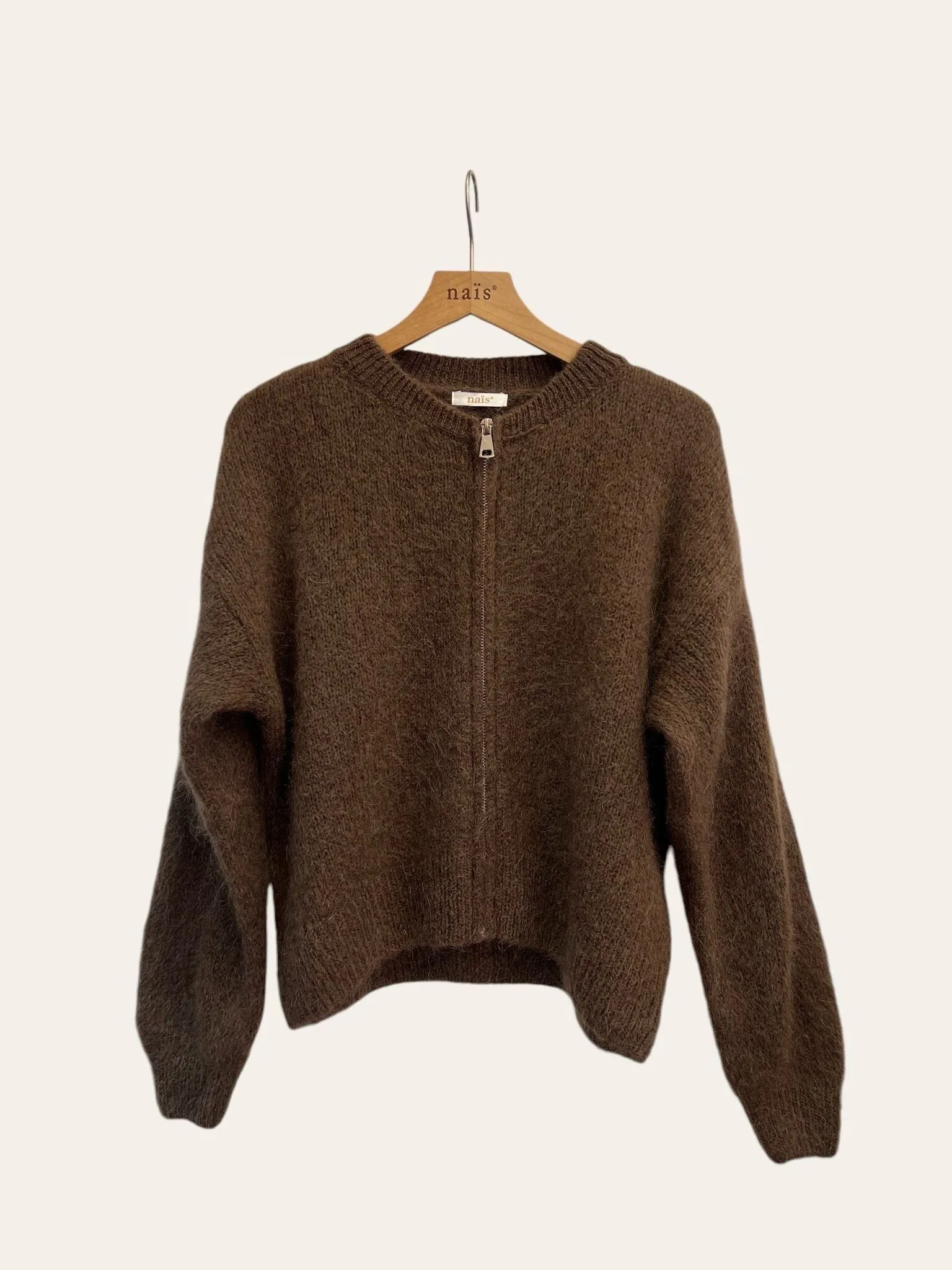 KURZER RUNDHALS-CARDIGAN AUS MOHAIRWOLLE