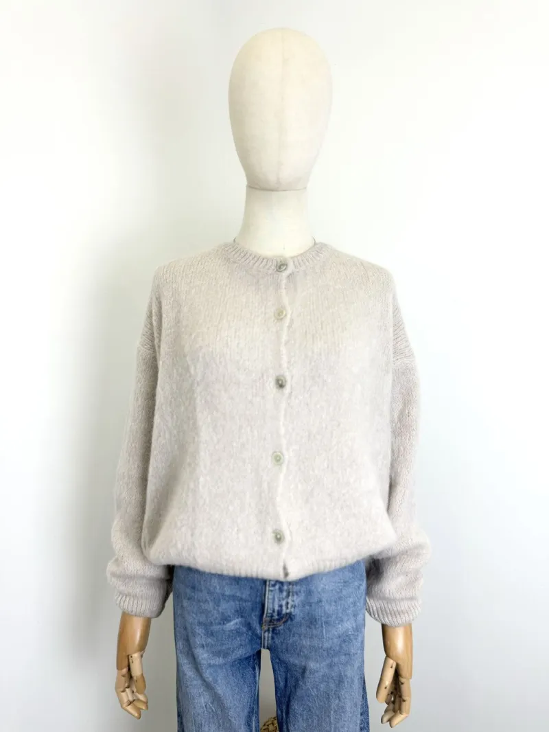 Rundhals-Cardigan aus 52 Babyalpaka