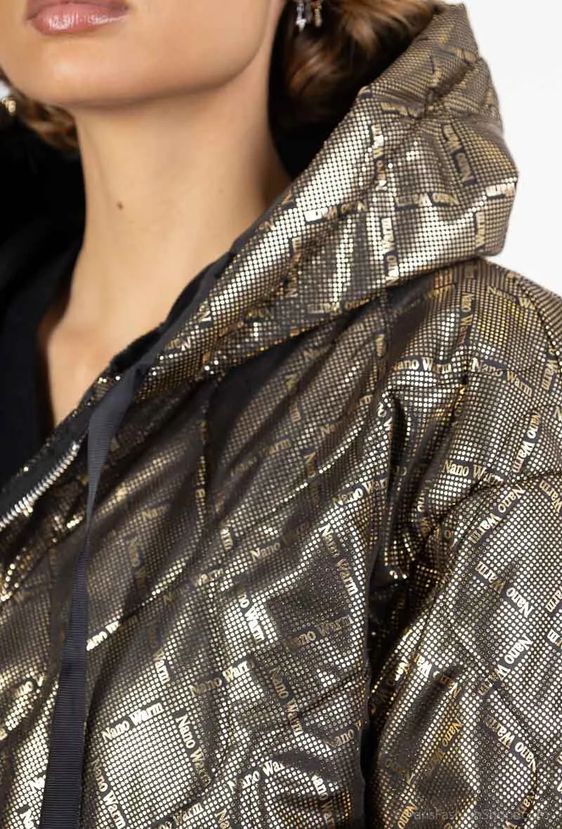Übergroße Daunenjacke mit Metallic-Print von OXXY